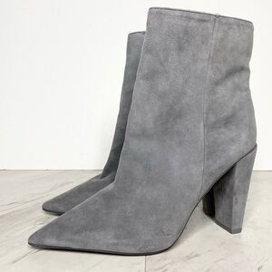 Vince Camuto Membidi Gray Suede Bootie 9M